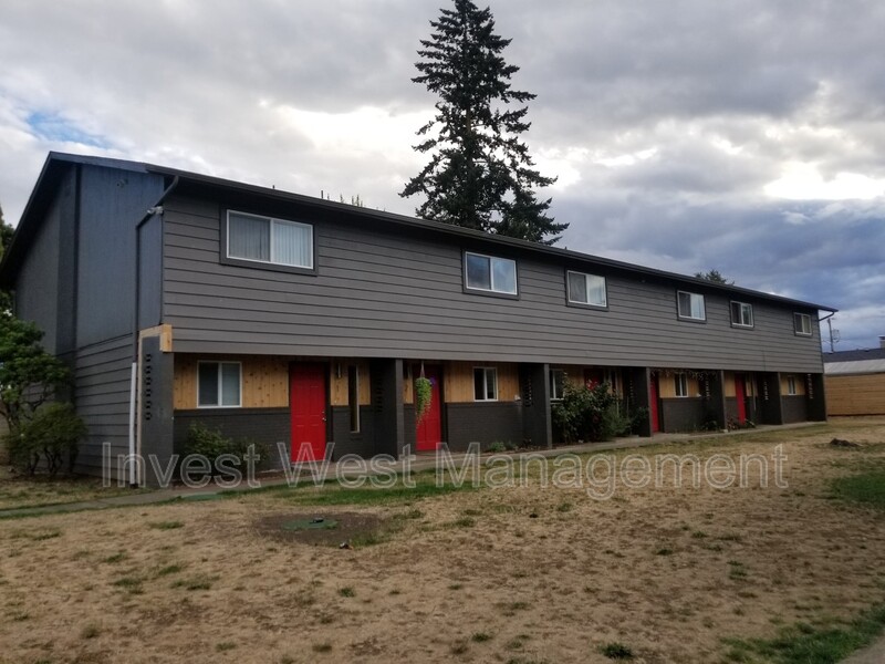 Vancouver House: 520 NE 108TH Avenue