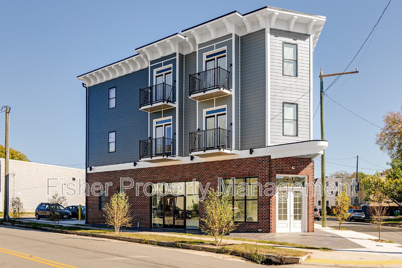 Richmond Condo: 2200 Carrington Street