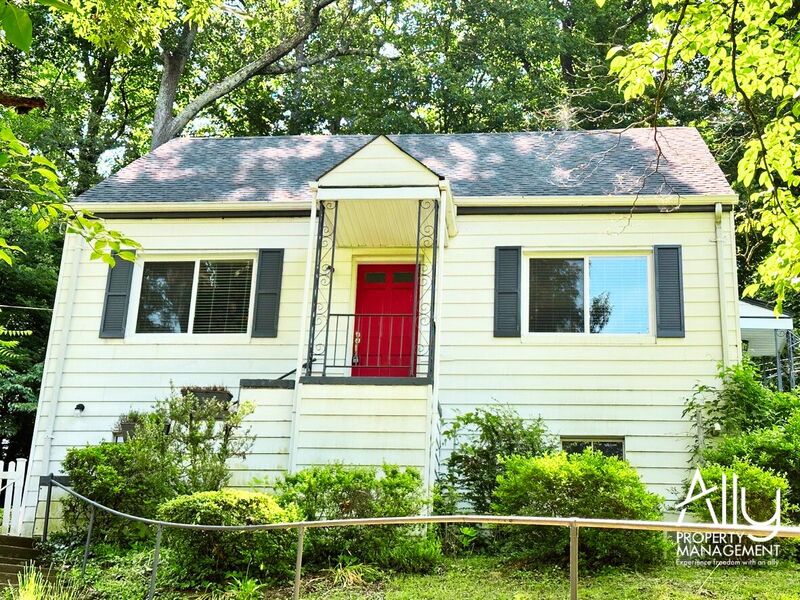 Charlottesville House: 722 McIntire Road - 1
