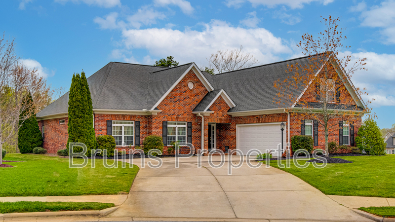 High Point House: 4077 Cosway Court
