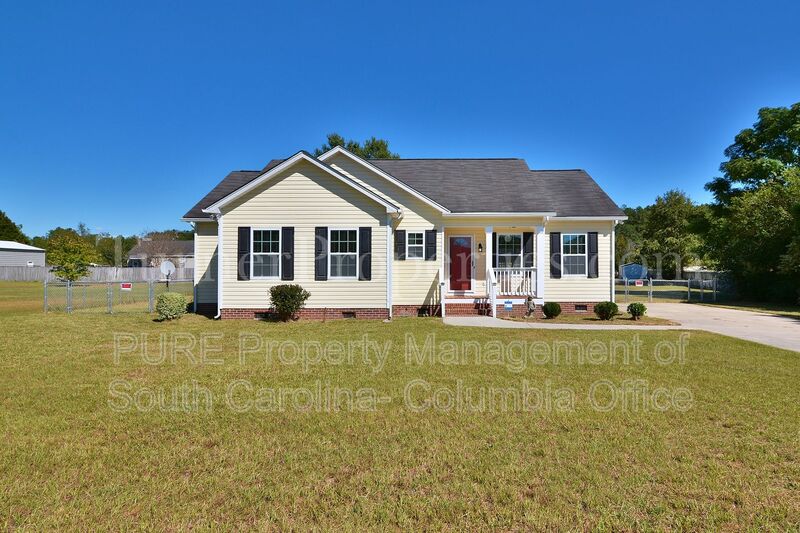 Camden House: 18 Colony Drive