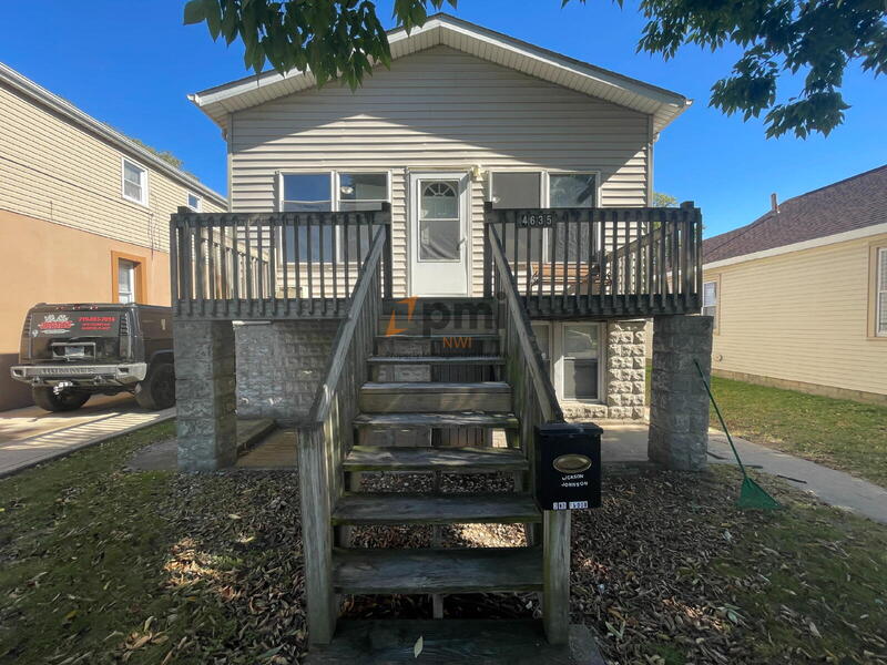 Hammond Condo: 4635 Towle Avenue