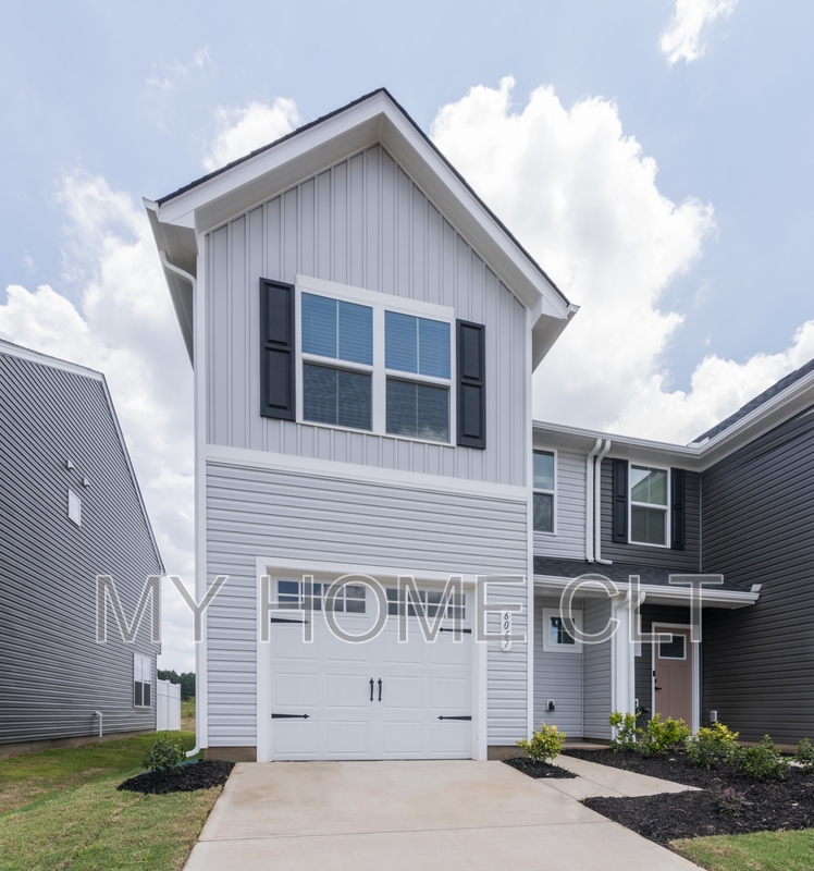 Charlotte Townhome: 6067 Bridle Creek Drive - 1