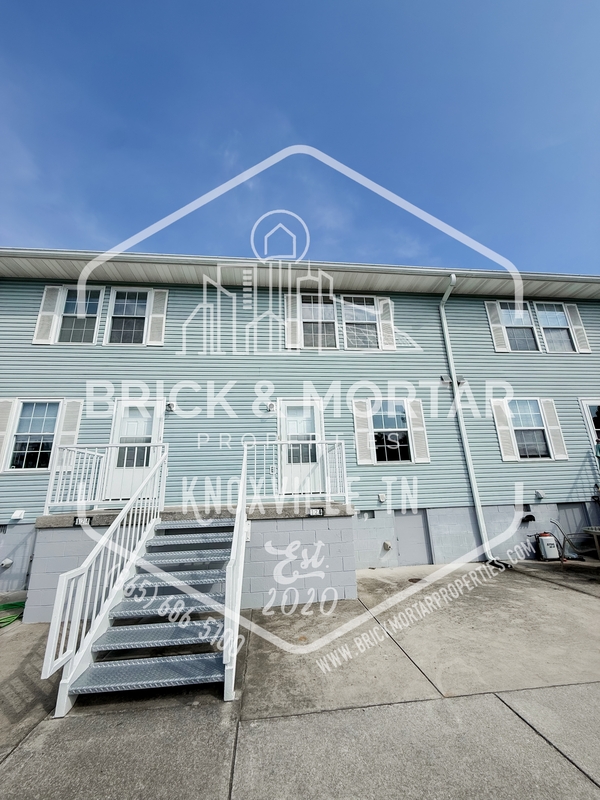 Maryville Condo: 126 North 6th Street