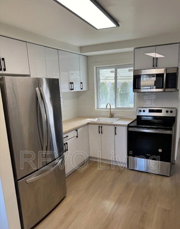 St. Catharines Condo: 137 Oakdale Avenue