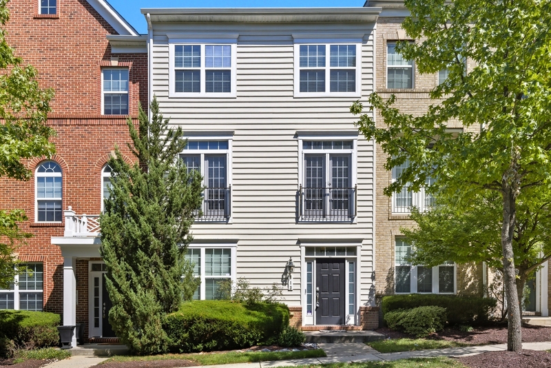 Hyattsville Condo: 613 Spectator Avenue - 2