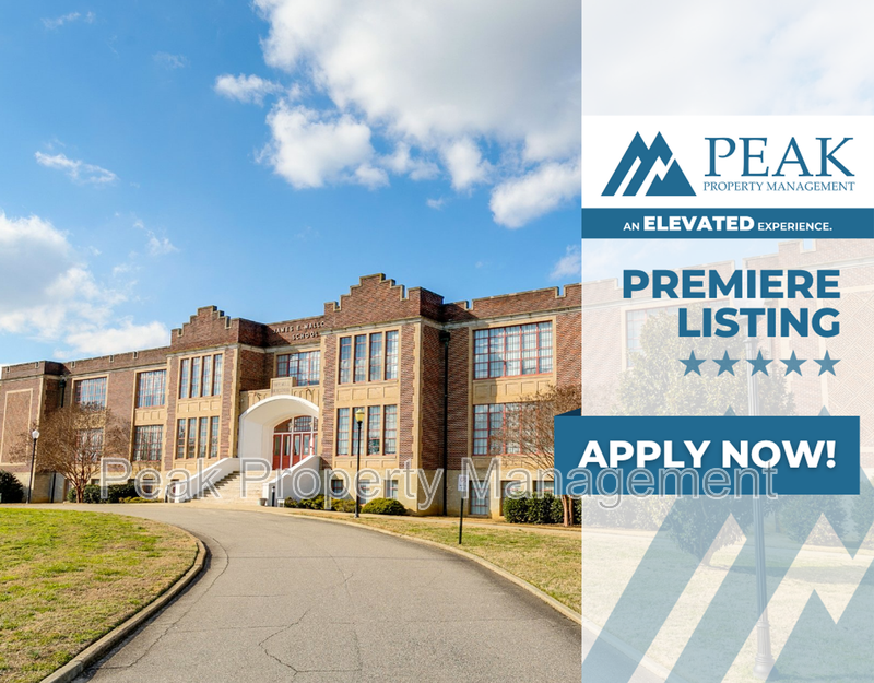 Hopewell House: 1201 W City Point Rd