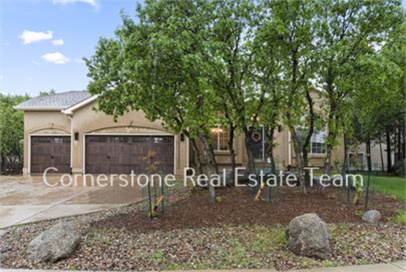 Colorado Springs House: 355 Paisley Drive