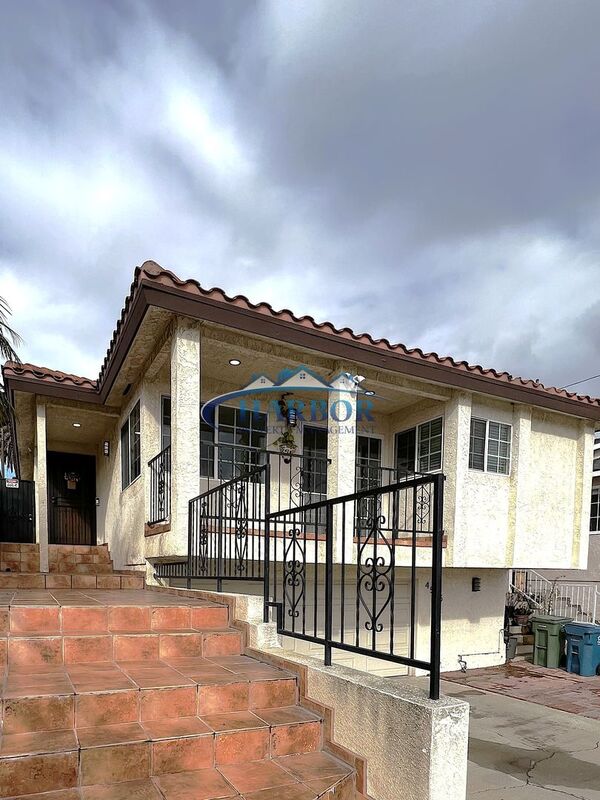 Hawthorne House: 4565 W. 132nd Street