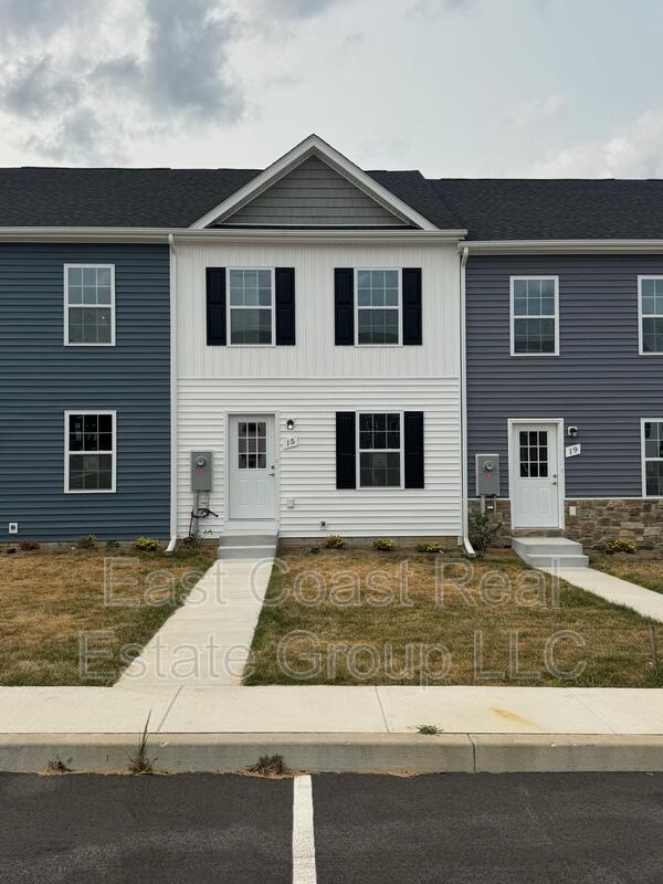 Kearneysville Townhome: 15 Snowdrop Ct