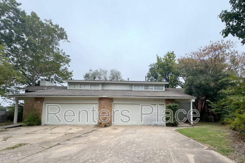 Tulsa House: 6003 S Marion Ave