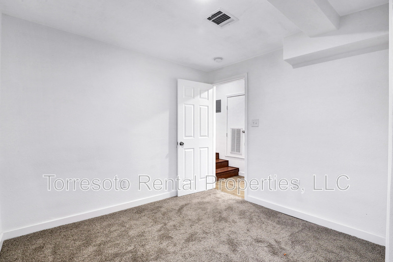 San Antonio House: 1920 Leal St