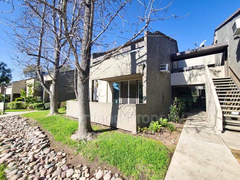 Escondido Condo: 1350 N. Escondido Blvd.