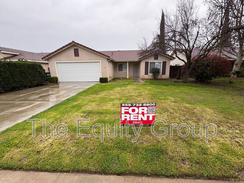 Visalia House: 4300 East Feemster Ave