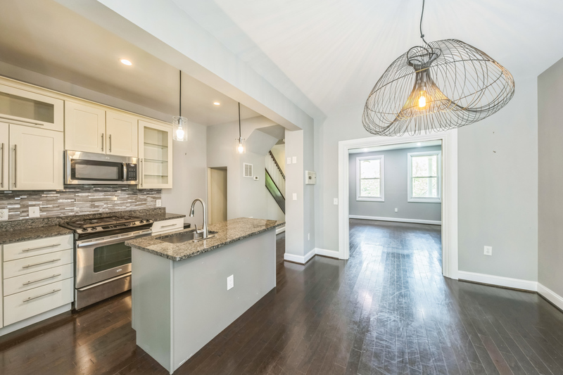 Washington House: 723 K Street Northeast