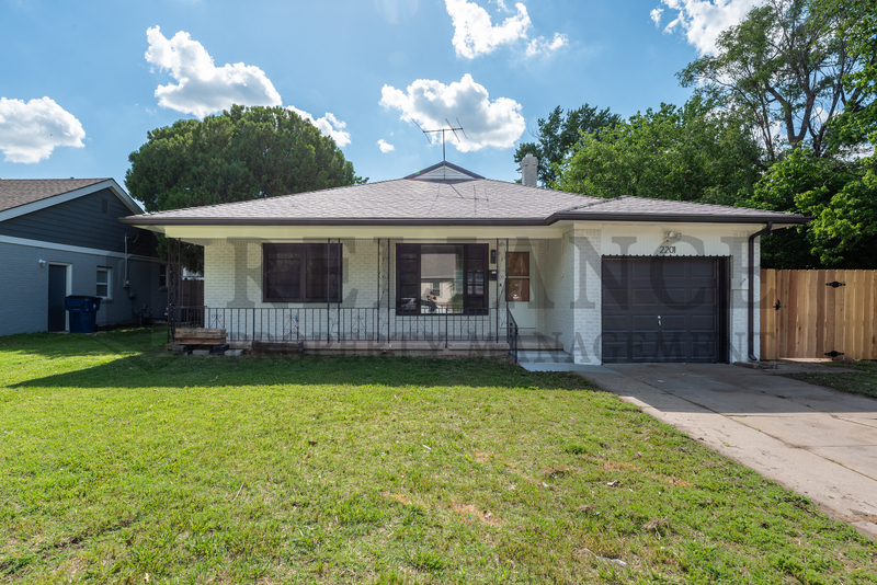 Wichita House: 2201 South Glendale