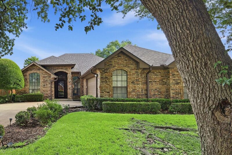 Flower Mound House: 1108 Coker Dr