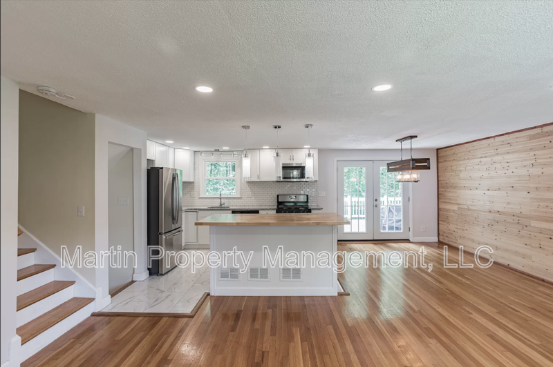 Wayland House: 12 Joyce Road