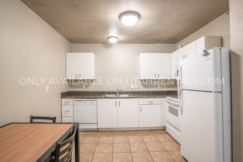 Provo House: 837 E 620 N