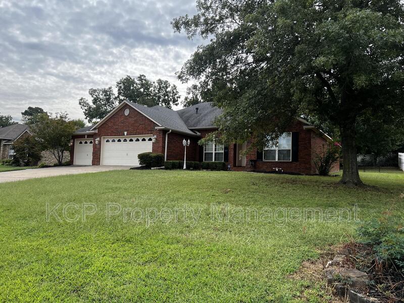 Lavaca House: 2109 Barrington Drive