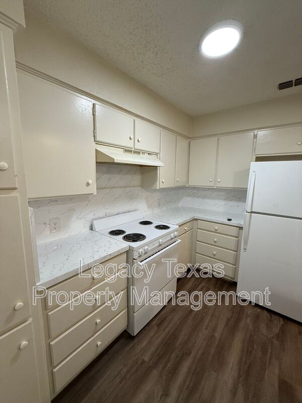 Cleburne Condo: 1118 Nolan River Rd - 1118 Nolan River Rd Unit B