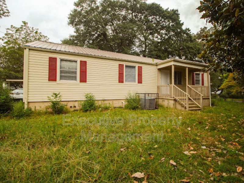 Birmingham House: 1136 Broad Street