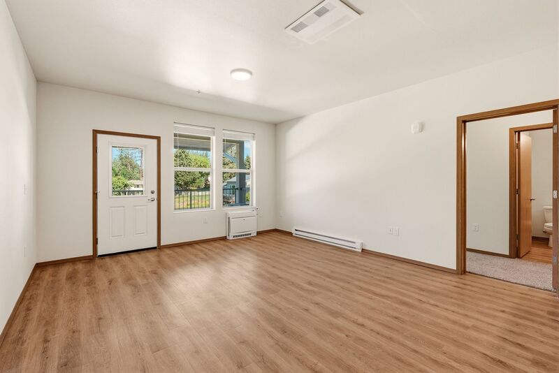 Spokane House: 1123 E Hastings