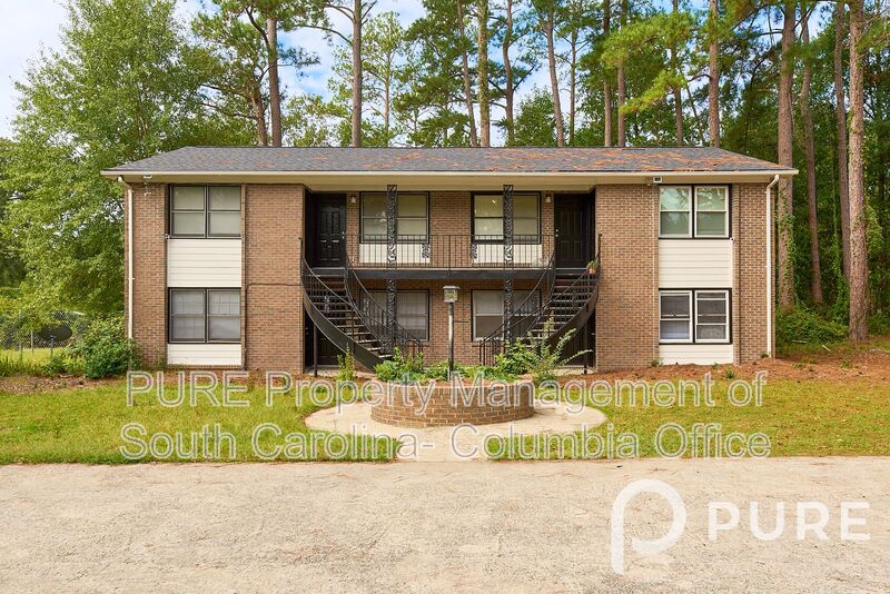 Columbia Condo: 215 Windsor Point Road
