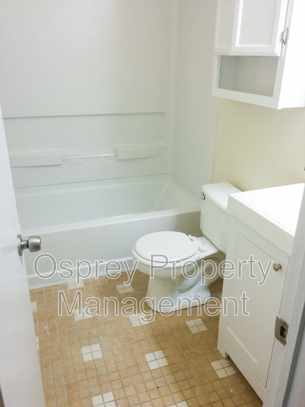 Charming 3-Bedroom Ranch on a Cul-de-Sac! "ASK ABOUT OUR ZERO DEPOSIT" - Photo 5