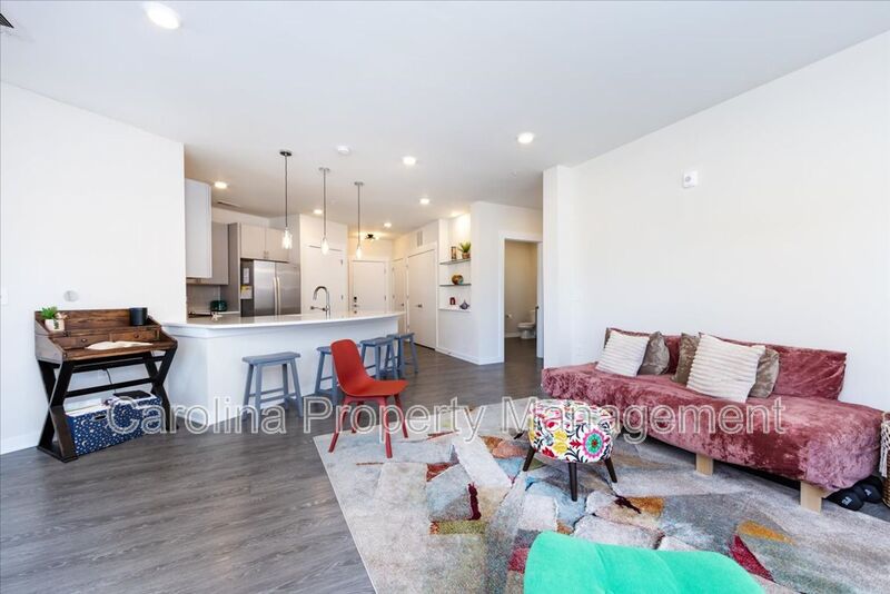 Charlotte House: 3630 N Davidson St