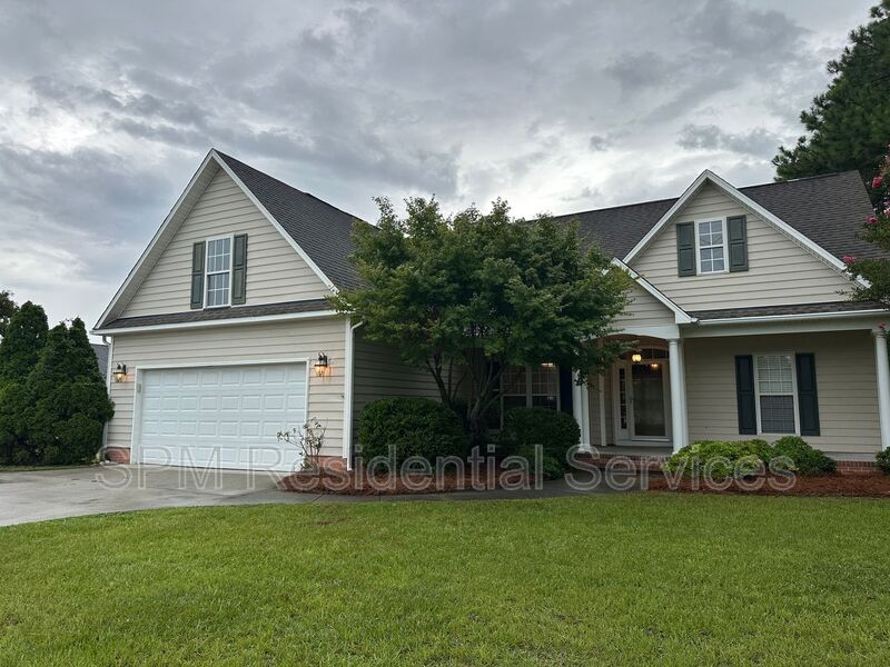 Hampstead House: 1100 Sloop Point Loop Rd