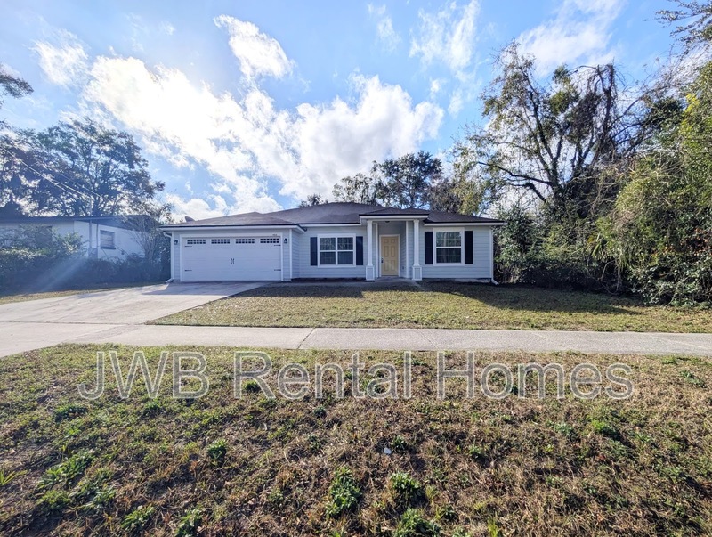 Jacksonville House: 10534 Lone Star Rd