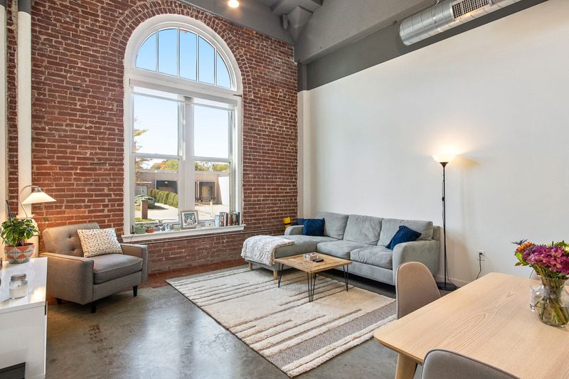 Kansas City Condo: 1108 E 30th St