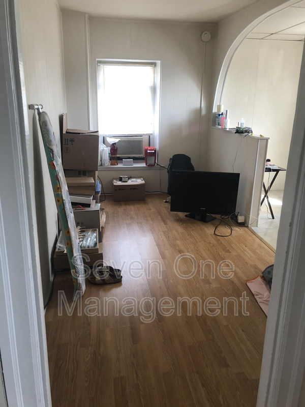Philadelphia Condo: 132 Sumac Street - 3R