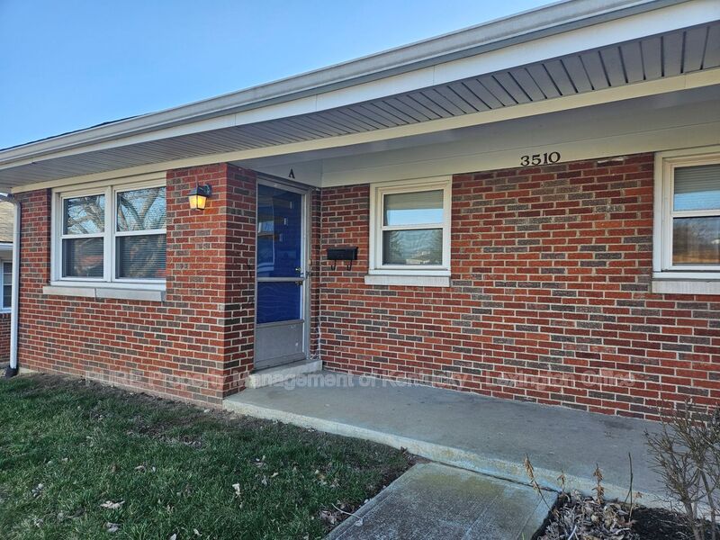 Lexington House: 3510 Lansdowne Drive