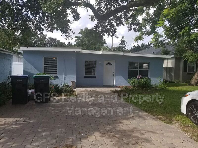 Orlando House: 2001 E Grant Ave