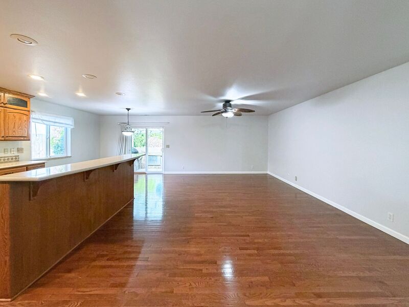 Photo 4 of rental home at 1015 Argon Ave