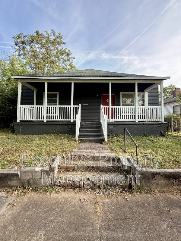 Birmingham House: 204 5th Way