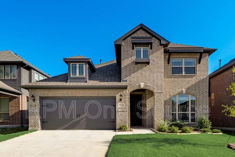 Little Elm House: 1401 Thrasher Drive