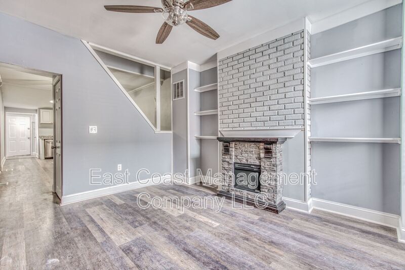 Baltimore House: 1253 Sargeant St