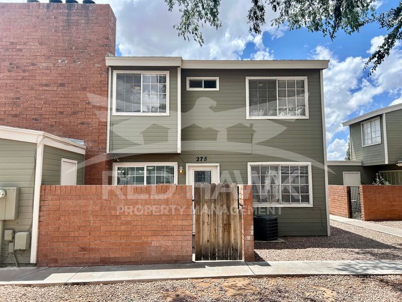 Mesa House: 2301 E University Dr