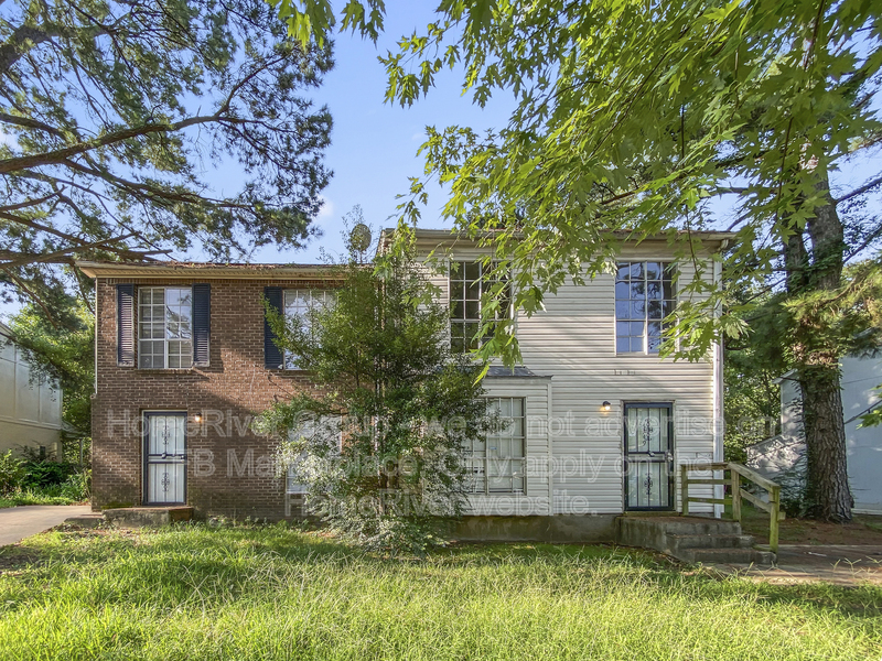 Memphis Townhome: 5751 Myers Rd