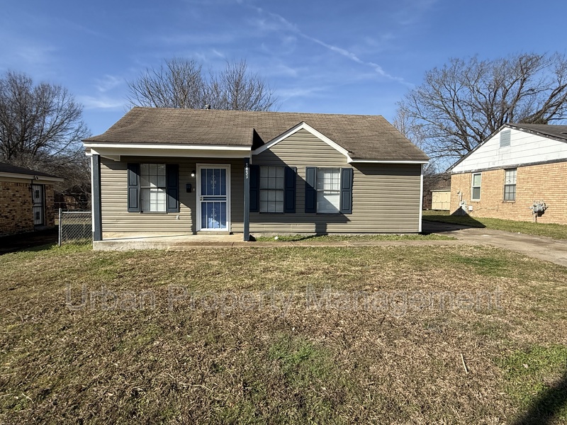 Memphis House: 3431 Forrester Rd