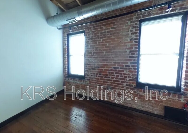 Richmond Condo: 1318 W Broad St