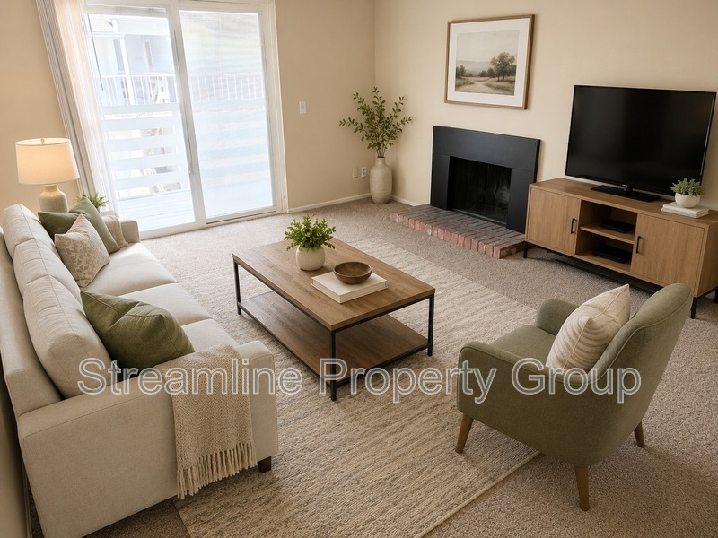 denver Condo: 7665 e eastman ave
