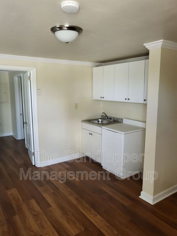 North Charleston Condo: 3309-4 Spruill Avenue