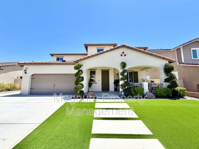 Murrieta House: 34257 Swordfern Pl