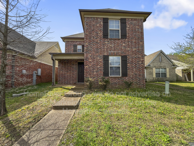 Memphis House: 7929 Carmen Cv