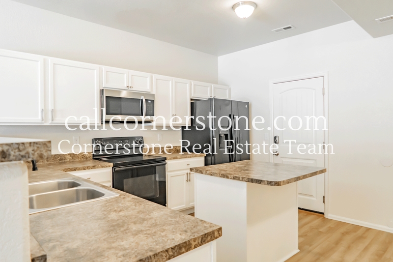 Colorado Springs Townhome: 2138 Phillips Alley