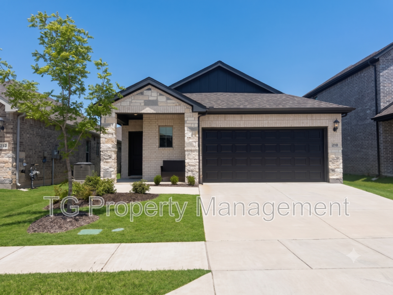 McKinney House: 210 Berkshire Drive